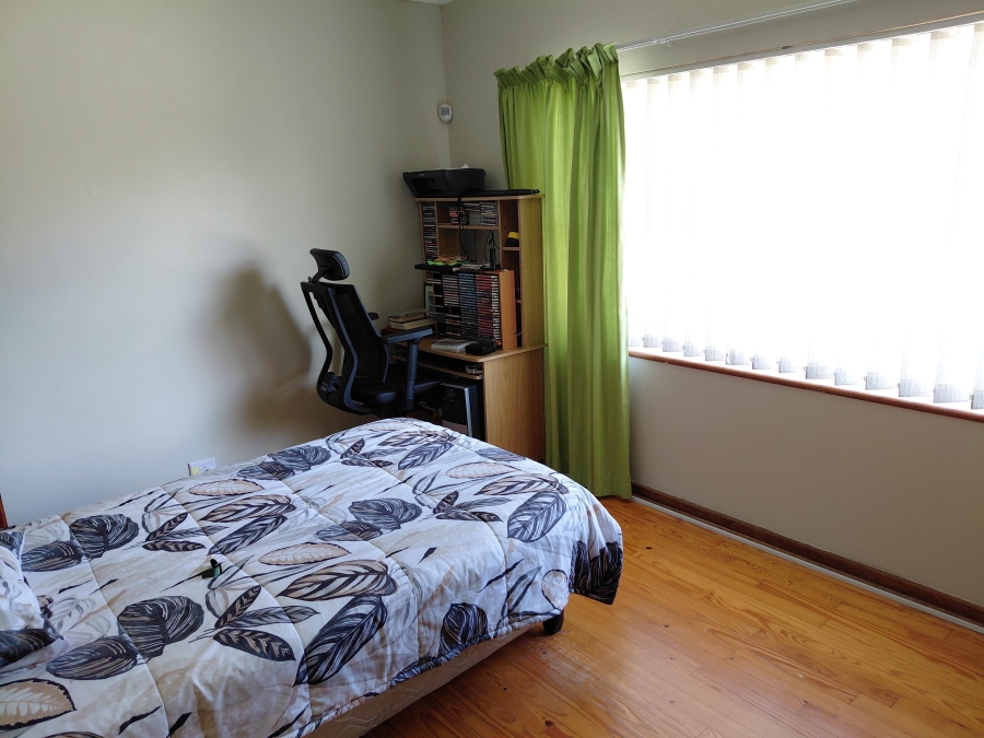 4 Bedroom Property for Sale in Heuwelkruin Eastern Cape